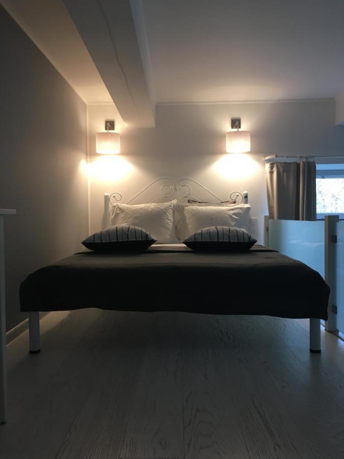 Lux Apartment Studio Берегове Екстер'єр фото